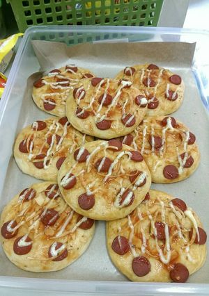 Foto resep Pizza enak banget walau tanpa mozzarella😍😁