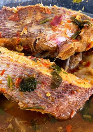 A picture of Steamed Fish with Thai Herbs😋❤️👍.