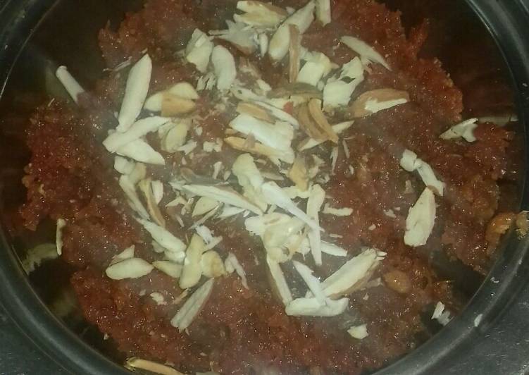 How to Prepare Homemade Gazar ka halwa