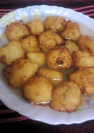 A picture of Rosh Bora.