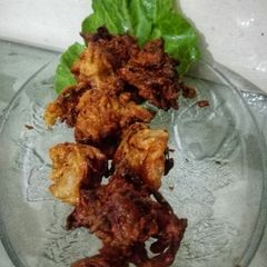 A picture of Sujji Piyaz Pakora.