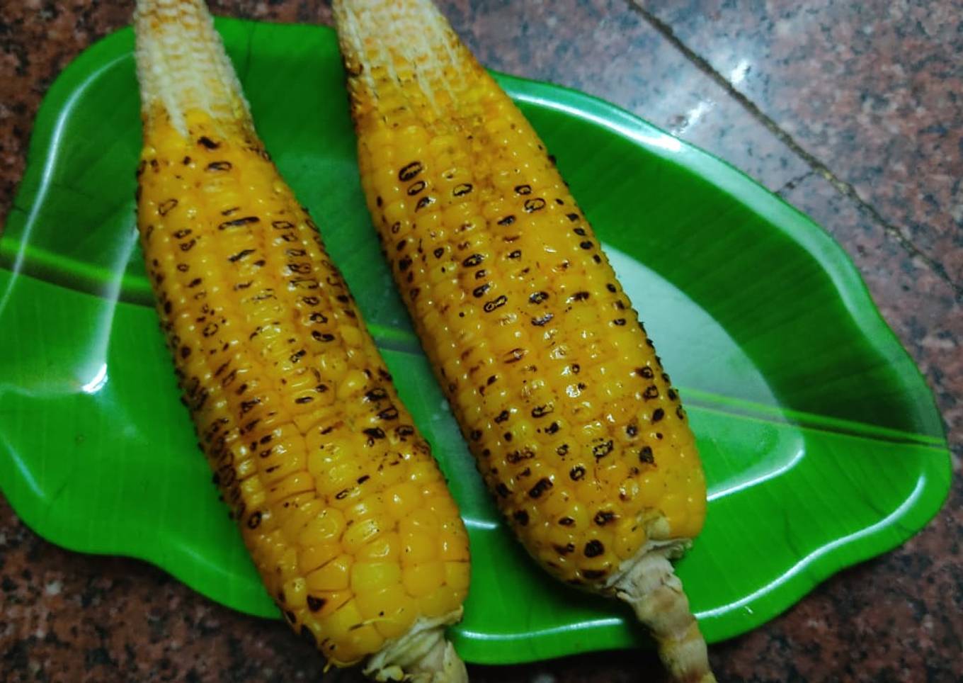 Baked and roasted sweet corn