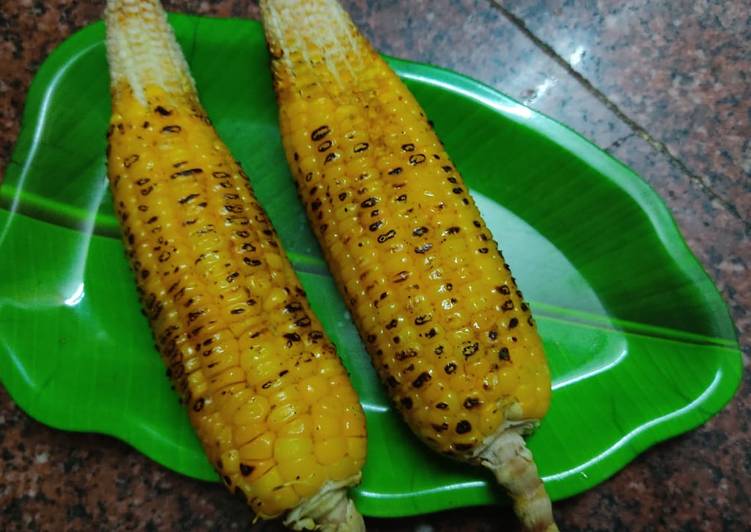 Baked and roasted sweet corn Baked and roasted sweet corn