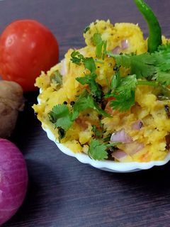 आलू टमाटर का भरता(aloo tamatar ka bharta recipe in hindi) रेसिपी मुख्य फोटो