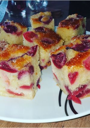 Meggyes kevert🍒 recept fotója