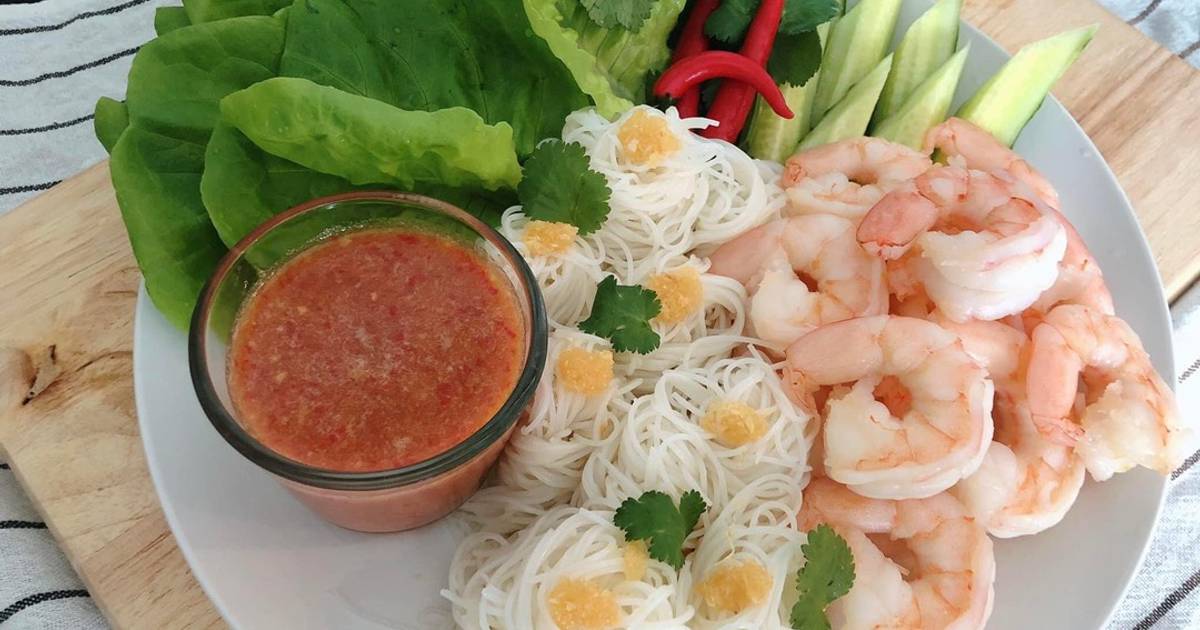Easy Thai Food • Miang with Shrimps and Noodle Serve with Thai Spicy