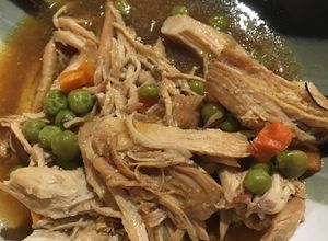 Una foto de Pechugas de Pollo con Cola en Olla Lenta