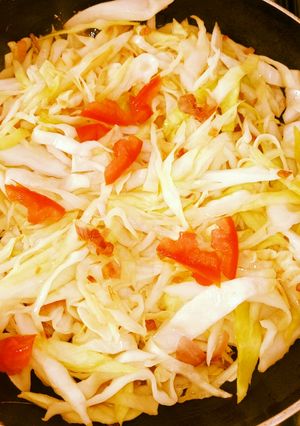 A picture of Lemon garlic sauteed cabbage.
