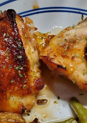 A picture of Honey Soy Chicken Thighs.