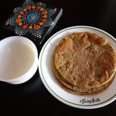 A picture of Farali Aloo Thepla.