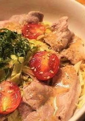 A picture of Chinese-Style Cold Noodles with Pork Shabu-Shabu.