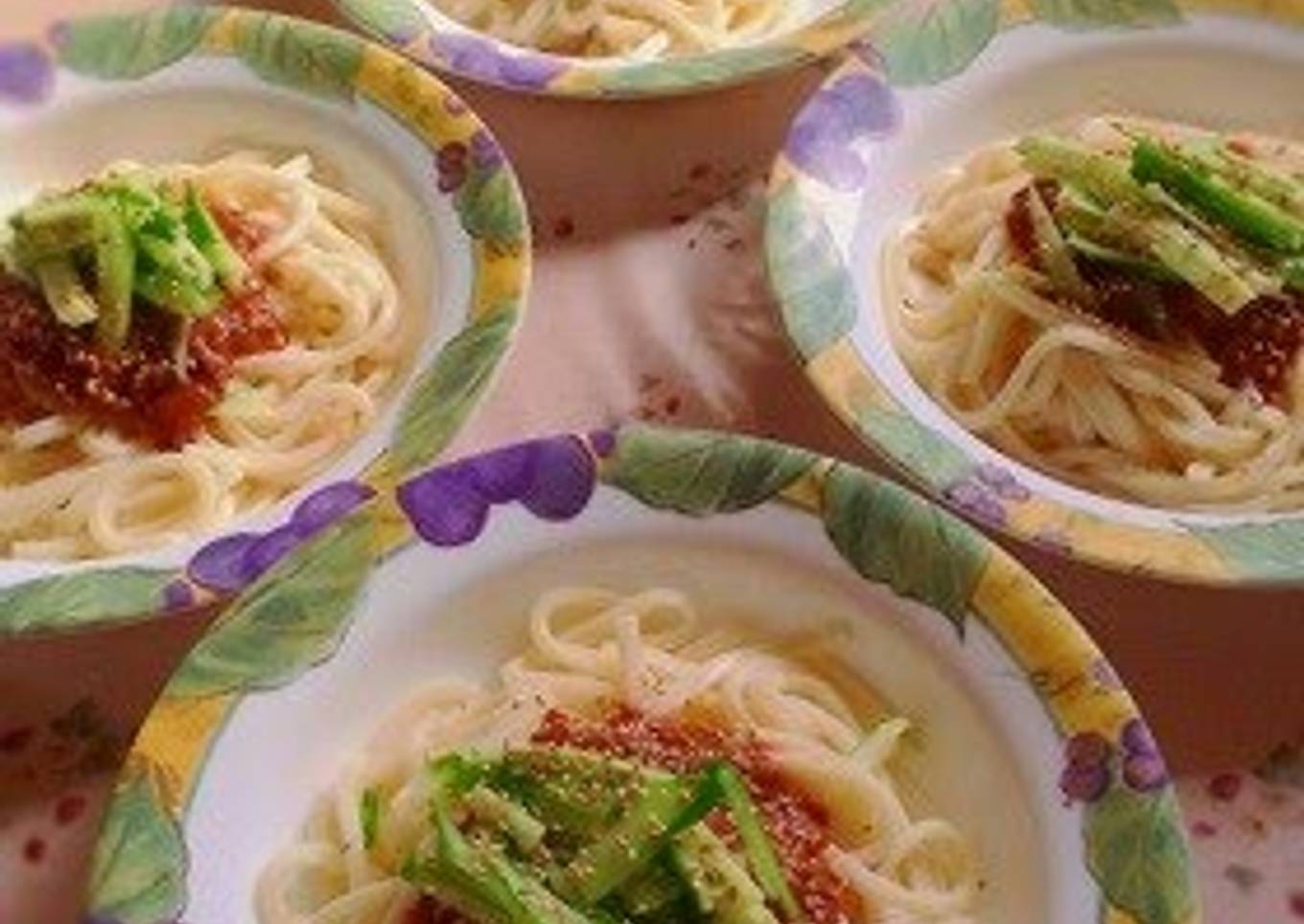 Remaking Zhajiangmian with Meat Sauce!