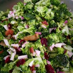A picture of Broccoli Bacon Salad.