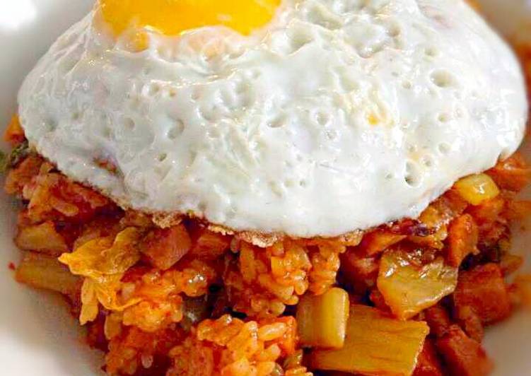 Steps to Make Any-night-of-the-week Kimchi fried rice