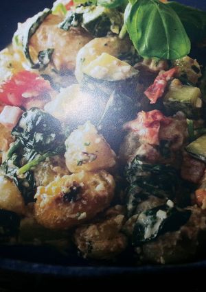 A picture of Gnocchi with homemade creme fraiche pesto.