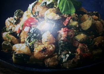 Fresh, Serving Recipe Gnocchi with homemade creme fraiche pesto Practical Delicious Fresh, Serving Recipe Gnocchi with homemade creme fraiche pesto Practical Delicious