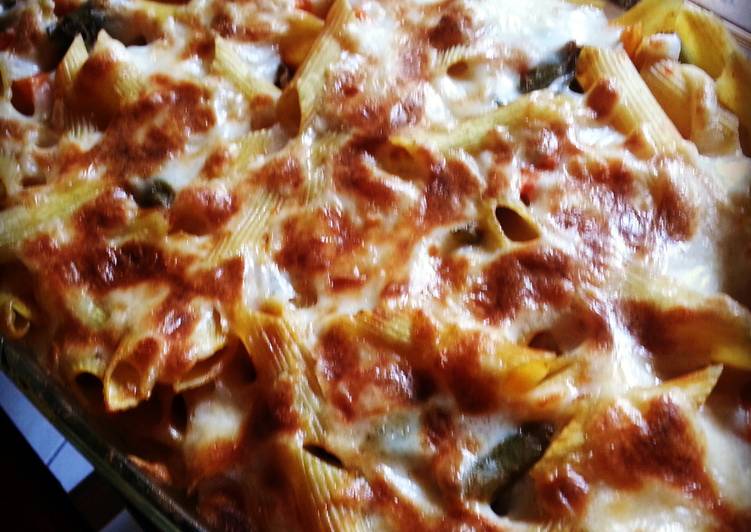 Recipe of Ultimate Vegetables Cheesy Pasta