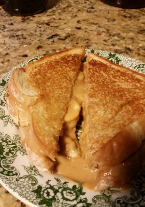 A picture of Simple pleasures grilled pb and banana.