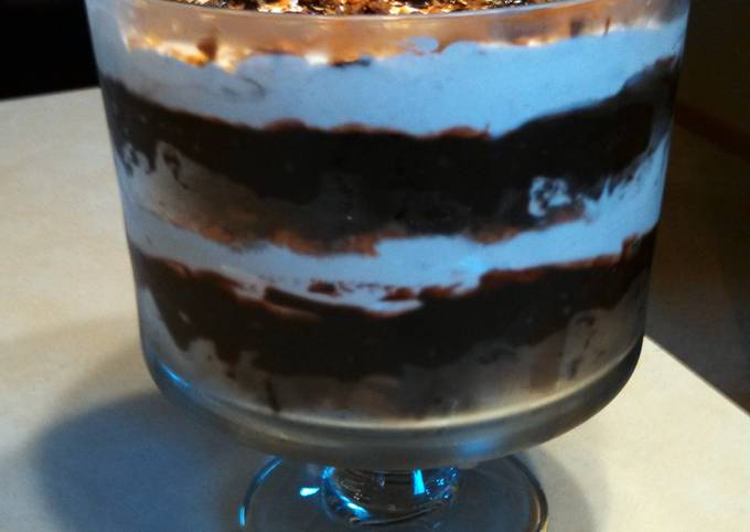 Peanut butter chocolate trifle