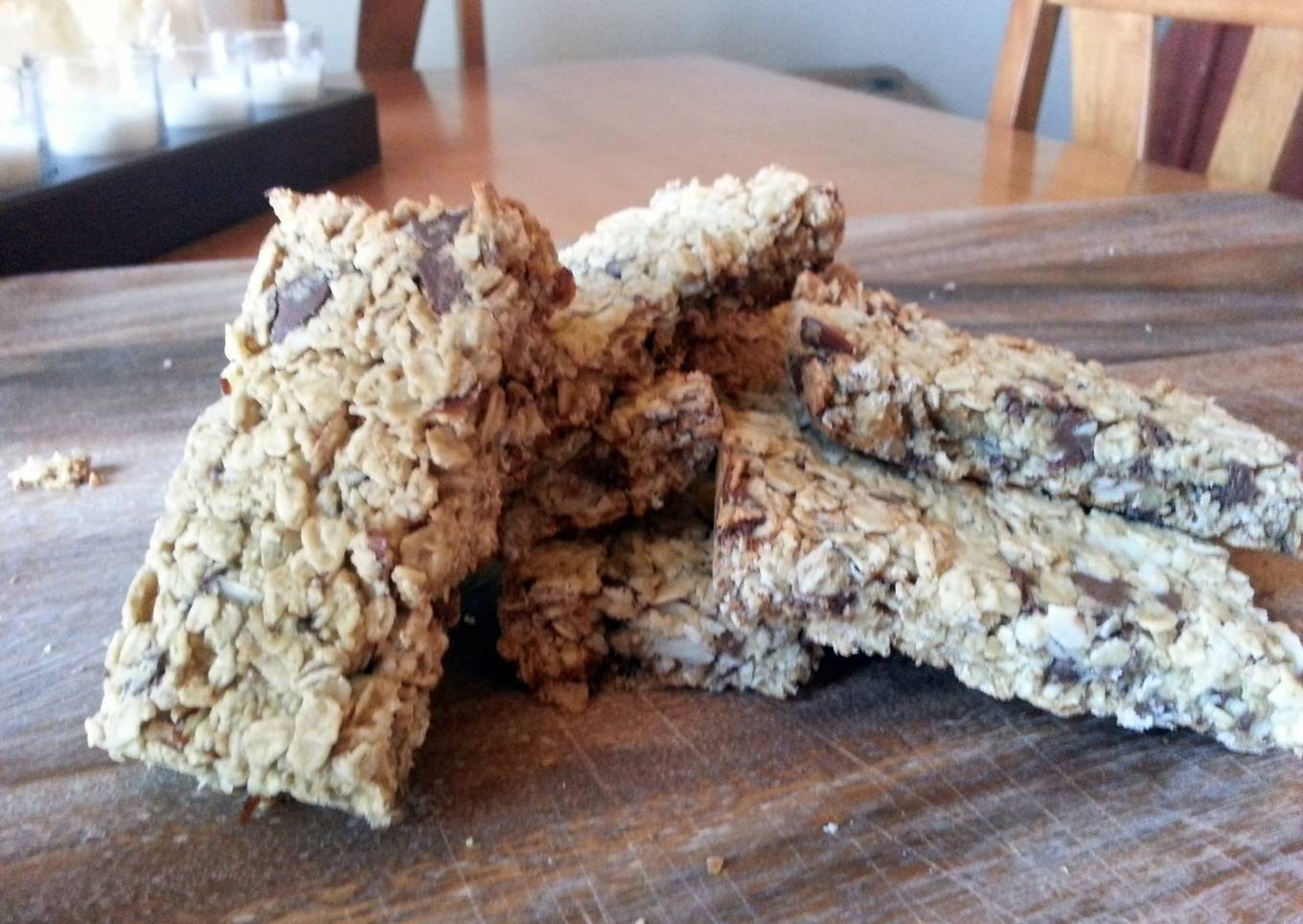 Chocolate Chip Almond Granola Bars