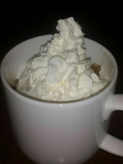 A picture of Coffee Cake in a Mug.