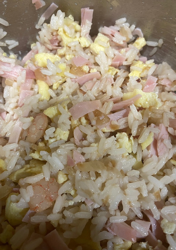 Una foto de Arroz tres delicias