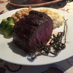 A picture of Cast Iron Skillet Top Sirloin Steak.