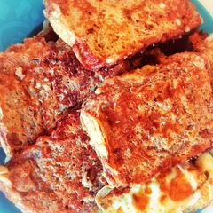 A picture of Cinna-D-licious French toast.