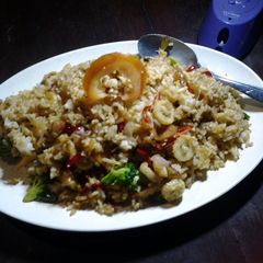 A picture of Indonesian Seafood Fried Rice.