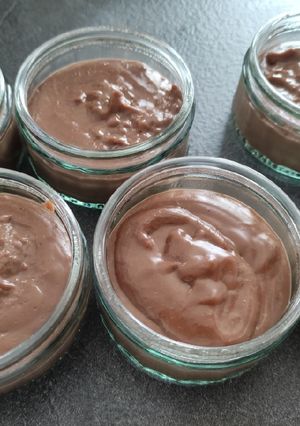 Une photo de Petites crèmes au chocolat express