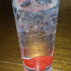 A picture of Red Red Malibu.