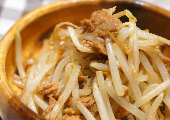 Recipe of Ultimate Lickety-Split Tuna &amp; Bean Sprout Stir-Fry