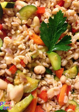 A picture of Farro with Vegetables.