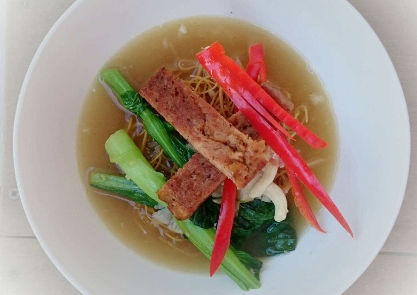 Yee Mee Noodle Soup With Mushroom And Spam