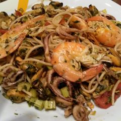 Seafood pasta A picture of Seafood pasta.