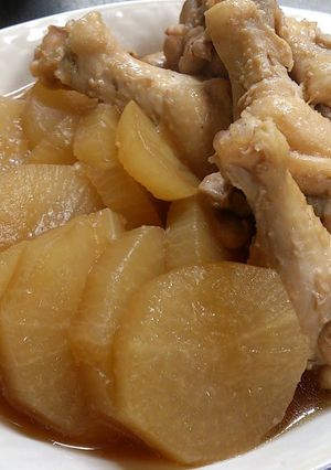 A picture of Stewed Daikon Radish and Chicken Drumettes.