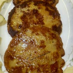 A picture of Apple malpua.