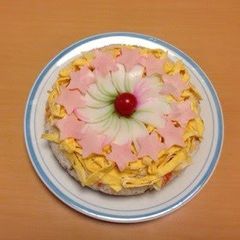 A picture of Sushi Cake for Doll's Festival.