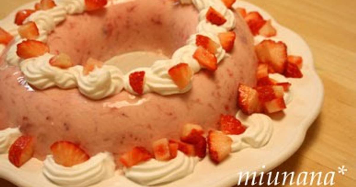 Yogurt Jelly with Lots of Strawberries Recipe by cookpad.japan Cookpad