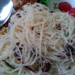 A picture of Rice Vermicelli Salad.