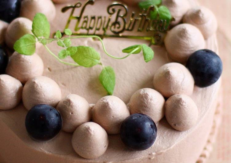 Recipe of Yummy Chocolate Decoration Cake