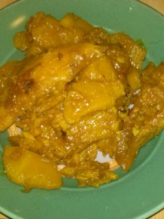 Una foto de Panga en salsa de cebolla