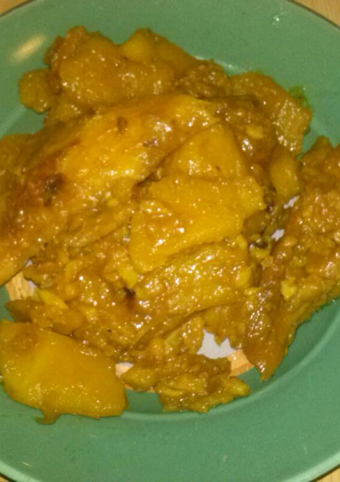 Una foto de Panga en salsa de cebolla