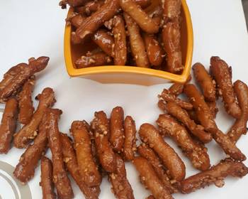 Popular Cuisine Crunchy peanut cookies Delicious Perfect