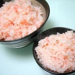 A picture of Mixed Rice with Dried Shrimp for Cherry Blossom Viewing.