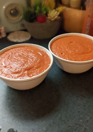 A picture of Roasted tomato and red pepper soup.