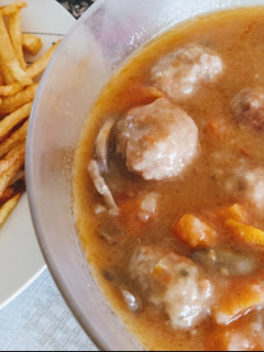 Una foto de Albóndigas en salsa de la tía Paqui