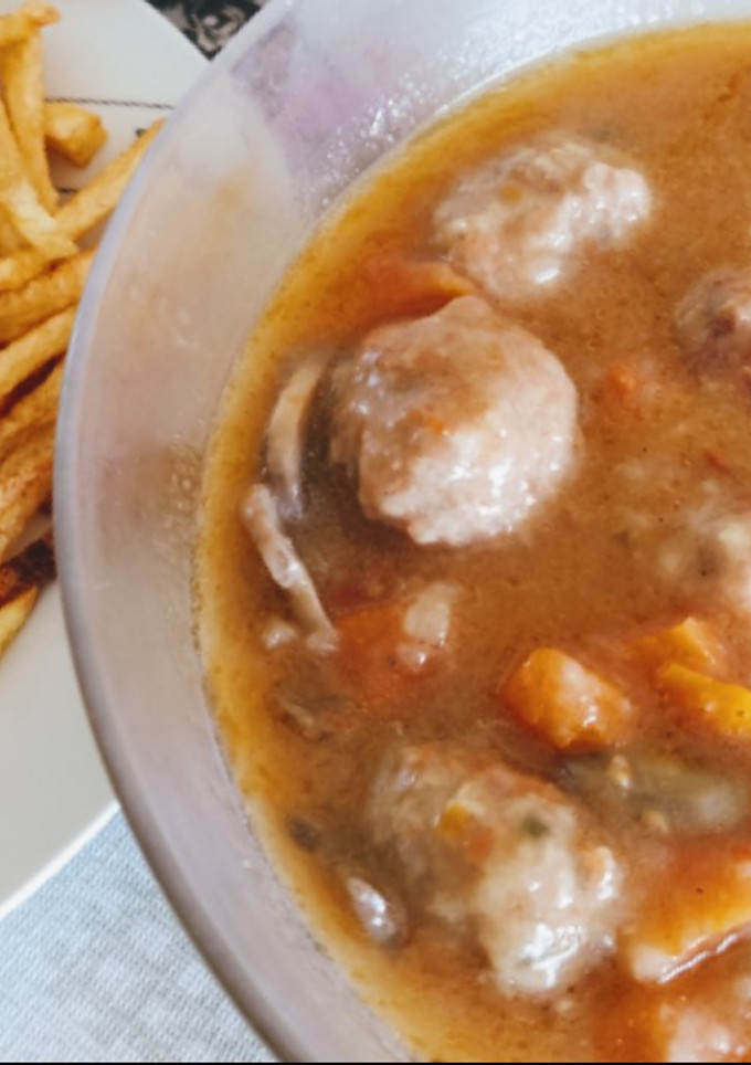 Una foto de Albóndigas en salsa de la tía Paqui