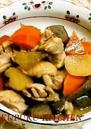 A picture of Stewed Chicken, Daikon Radish, Carrots, and Konnyaku (Chikuzen-ni Style).