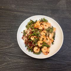 A picture of Super quick asparagus, prawn & chorizo stir fry.
